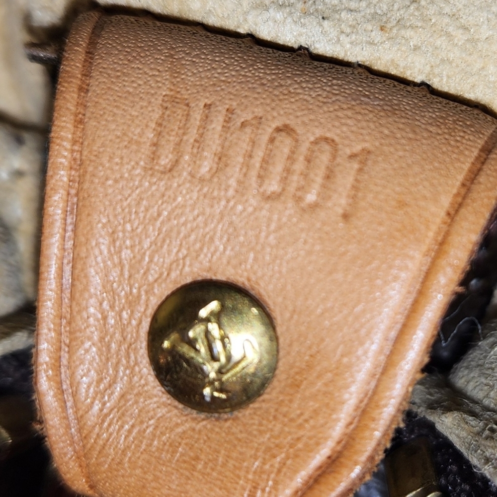 LOUIS VUITTON Looping GM Monogram Bag DU1001 WITH COA - Picture 14 of 16